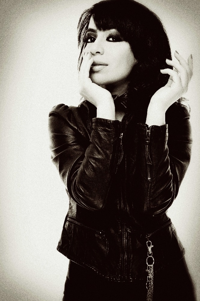 أسرار نجمة- أريام: خجلي ضيّع مني الفرص والفروسية أخذتني من الفن