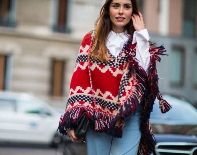 أفكار مميزة ممكن ارتدائها بواسطة القميص.. تعلمي الطريقة