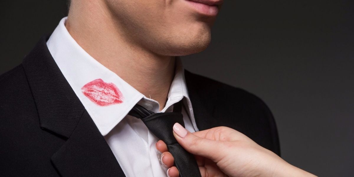 أسهل الطرق لتكتشفي خيانة زوجك... راقبي طول إصبع البنصر لديه