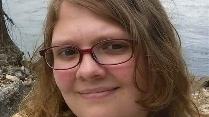 لازمتها الحازوقة 8 سنوات وتخلّصت منها بأيّام.. إليكم علاجها السحري