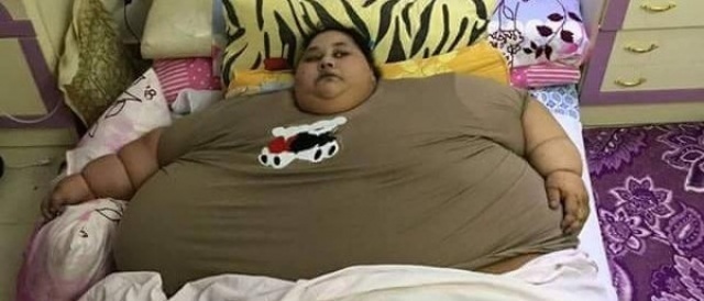 بالصور- أسمن امرأة في العالم تستطيع الجلوس للمرة الأولى!! إليكم التفاصيل