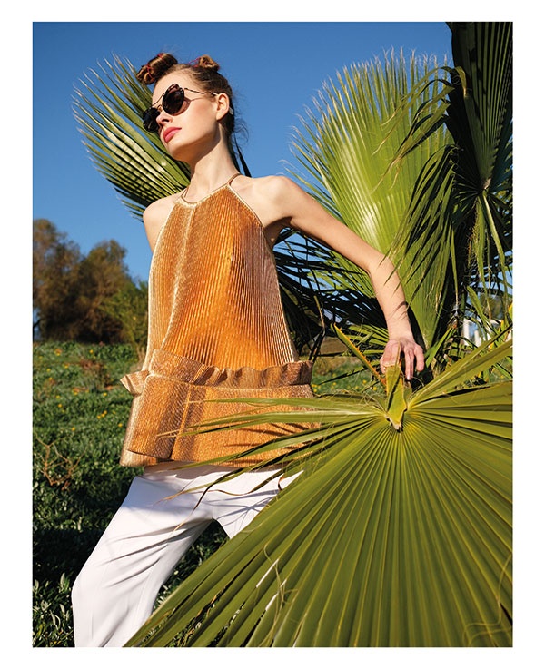 LET'S Bloom فلنزهر معاً