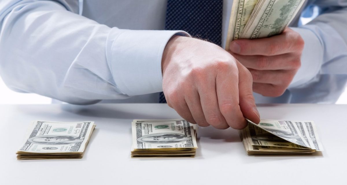 هل تبحثون عن عمل؟ وظيفة شاغرة براتب مليون درهم في الإمارات... لن تصدّقوا ما هي!