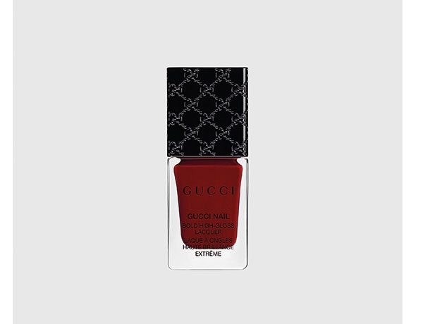لمعان لافت Gucci Bold High-Gloss Lacquer in  Dark Romance
