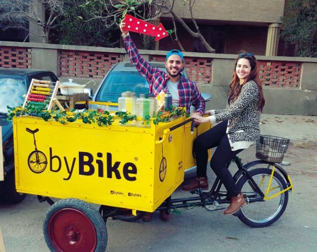 أحمد محسن الشربيني وزوجته نهى مجدي