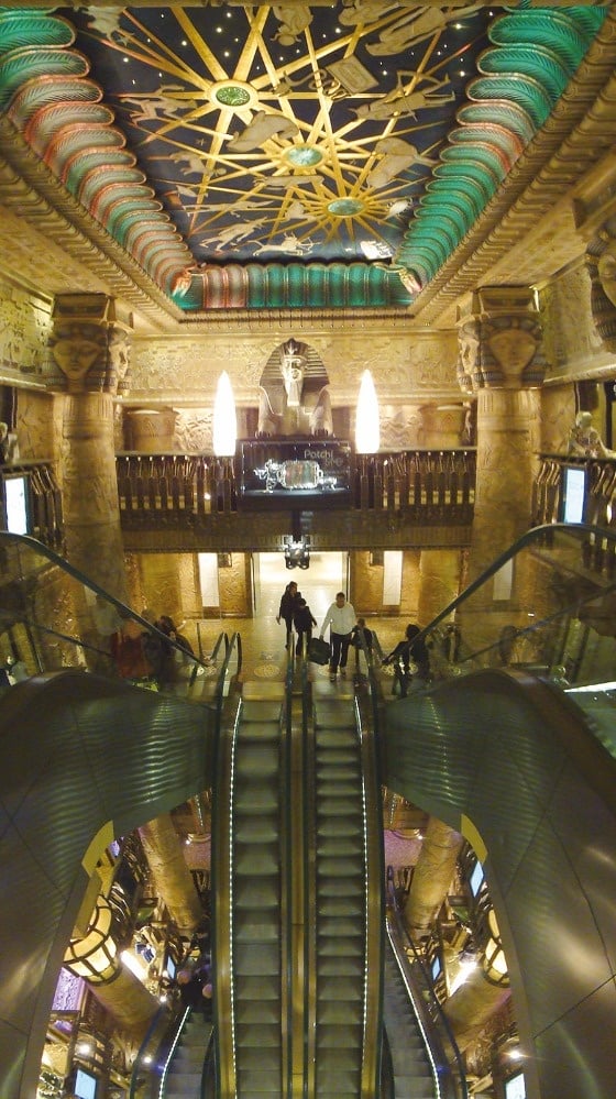 هارودز في لندن، إنكلترا