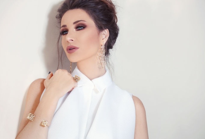 حامل للمرة الرابعة أنابيلا هلال: الأمومة مسؤولية.. وكم ولد تريد أن تنجب بعد؟