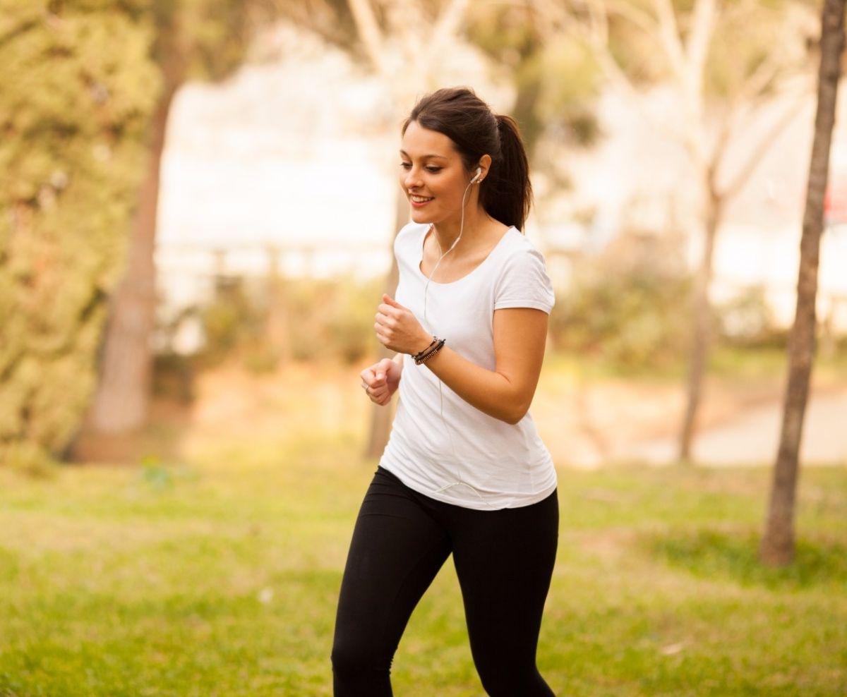 بالمشي فقط. إخسروا هذا العدد الكبير من الكيلوغرامات... إليكم الطريقة الصحيحة