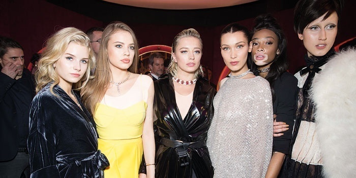 بيلا حديد سفيرة أكسسوارات BVLGARI الجديدة