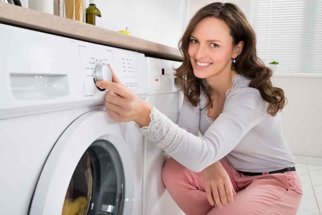 5 أخطاء تسبّب تلف ملابسكم عند غسلها... تكتشفون الرقم 2 للمرة الأولى