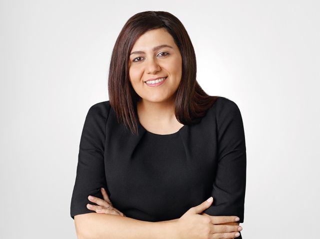من هي نيفين خشاب؟ العالِمة اللبنانية-السعودية التي فازت بجائزة «لوريال-يونيسكو»