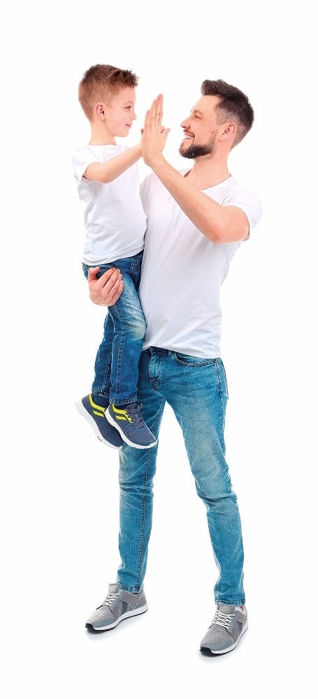 مراهق متوازن الشخصية... إنها التربية على الحب