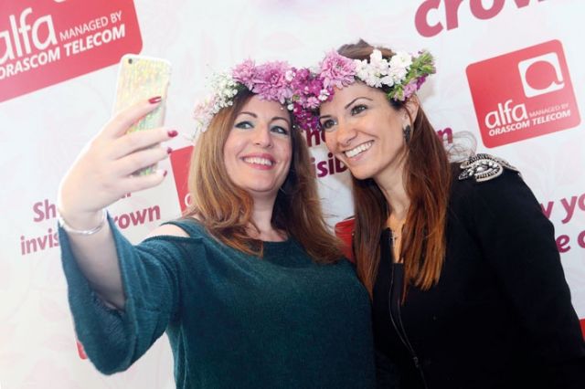 ألفا تحتفل بعيد الأم