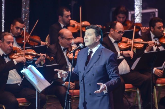بالصور- أول حفلة لهاني شاكر بعد عودته لمنصب نقيب الموسيقيين