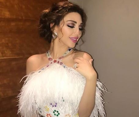 بالفيديو - ميريام فارس تتنافس مع شاب على الرقص.. شاهدوا ماذا حصل!؟