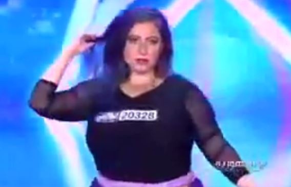 بالفيديو - المشتركة المضحكة في Arabs Got Talent خاضت تجربة 
