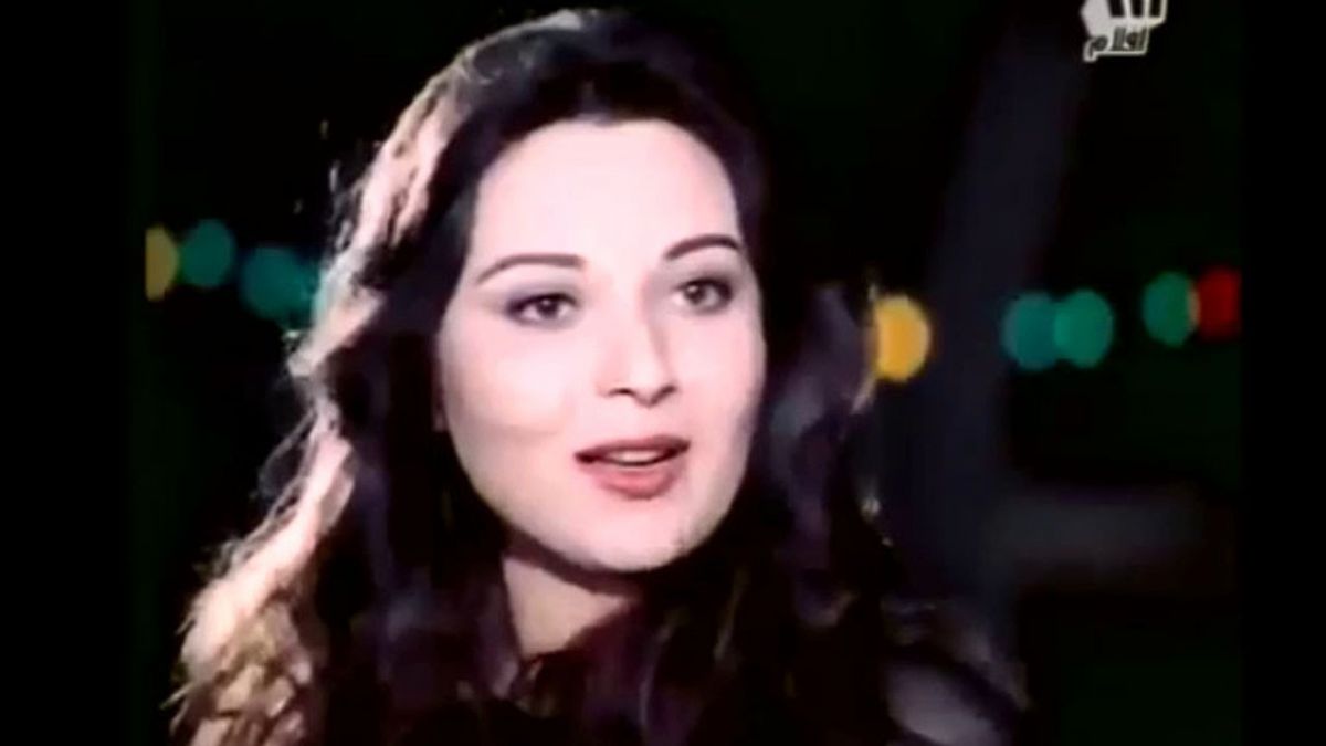 بالصور - الظهور الأول لنورا على 