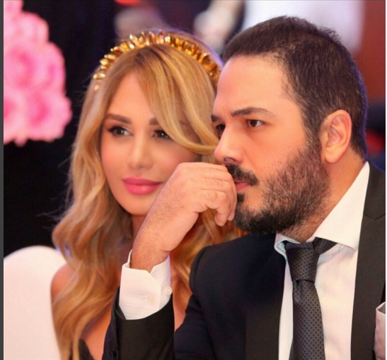 بالفيديو - رامي عياش يراقص زوجته في جلسة خاصة.. شاهدوا عفويتهما