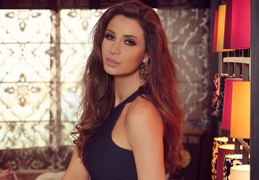 بالصور - أول ظهور لأنابيلا هلال بعد الولادة.. لن تصدقوا كيف بدت!؟