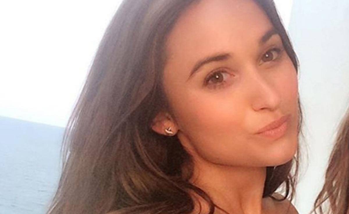 هل تتذكّرون موظفة 