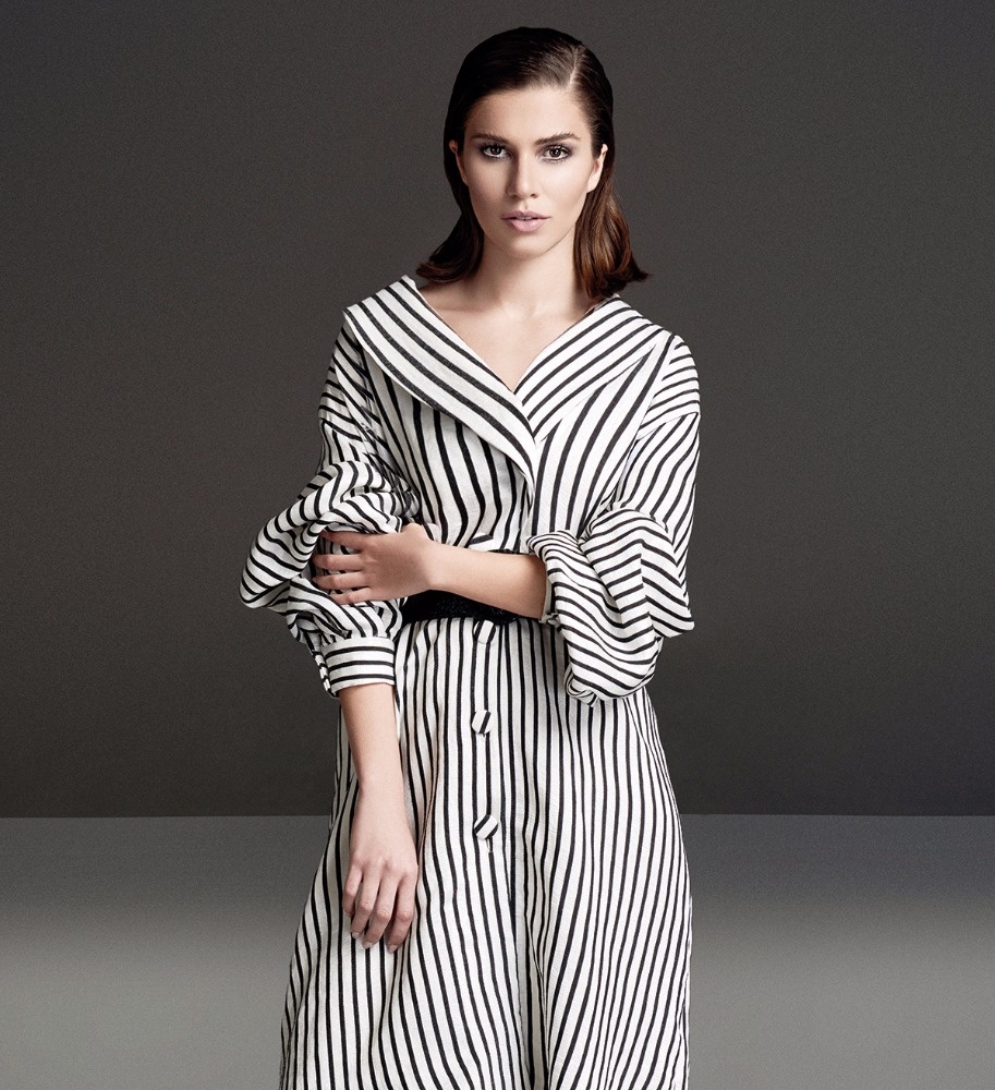 أسرار نجمة- لارا اسكندر: أتفاءل بالصور القديمة وأعيش في غرف الـ Spa