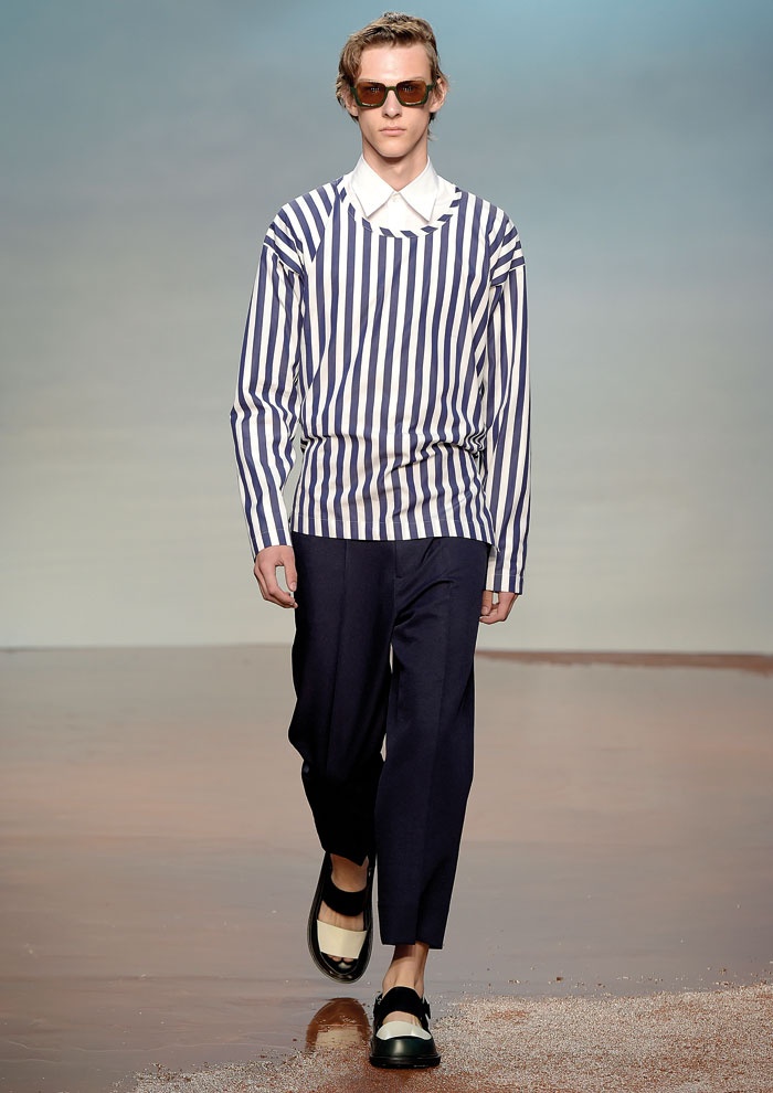 الخطوط موضة لا بد من اتباعها هذا الموسم لإطلالة عصرية لافتة