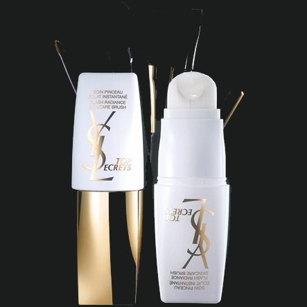 مستحضر عناية ثوري Top Secrets Flash Radiance SkinCare Brush