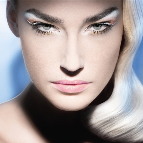 فن التحول مع تييري موغلر