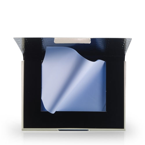 مستحضرات للسيطرة على اللمعان