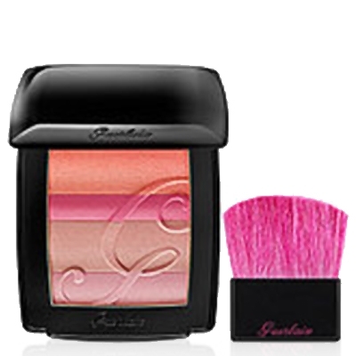 بودرة الخدود النضرة