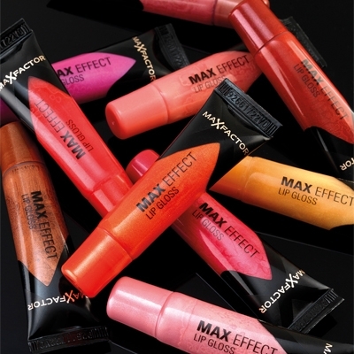 ملمعات الشفاه بألوان شهية