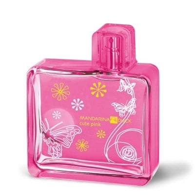 عطور كالأحلام الوردية