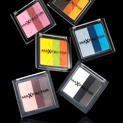 ظلال الجفون المنعشة