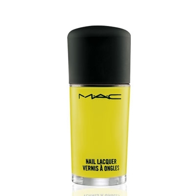 أصفر بلون الشمس