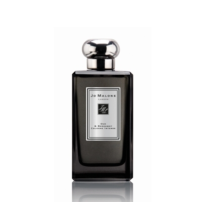 عطور العود المترفة