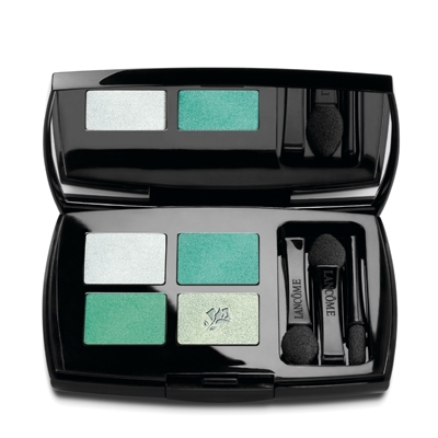 ظلال الجفون المنعشة...