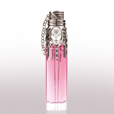 عطر 'وومانيتي' Womanity