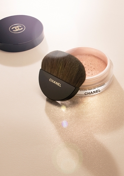 مجموعة الماكياج Côte d'azur de Chanel