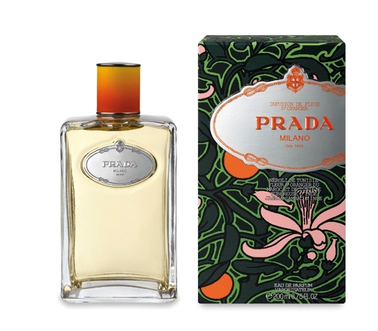 برادا Prada في معرض إحياء الفن الجديد