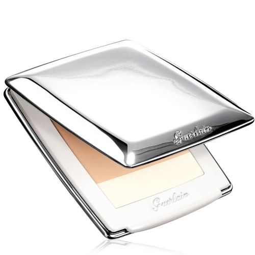 تعزيز بياض البشرة 