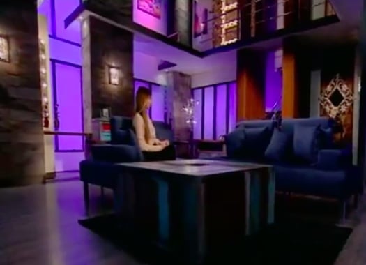 بالفيديو: مذيعة معروفة تتعرض للتحرش من 150 شخص في ساعتين فقط