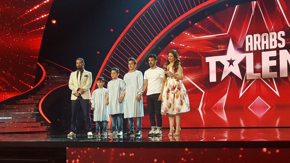 حليمة بولند تفاجئ لجنة Arabs Got Talent  وأحمد حلمي يستبعد أطفال لاجئين عن المسابقة
