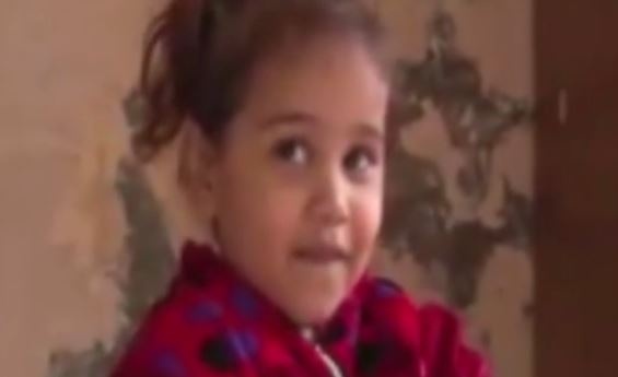 فيديو مروع - طبيب مصري يروي تفاصيل تعذيب طفلة على يد زوج خالتها