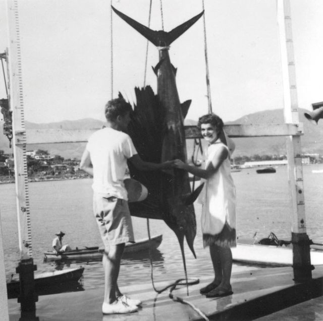 جون وجاكي كينيدي في أكابولكو