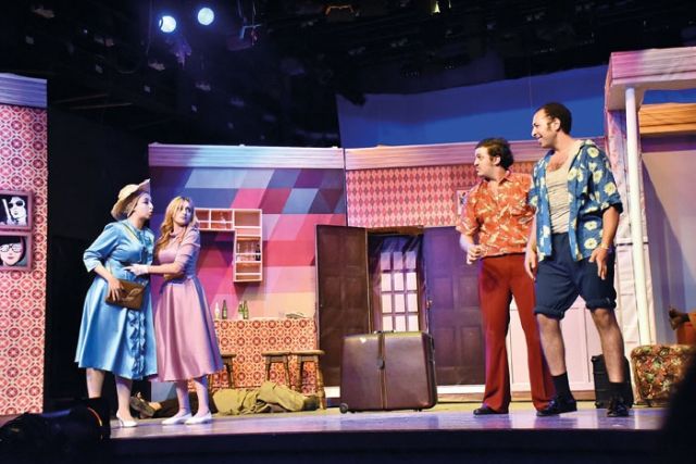 مشهد من العرض قبل التكريم 
