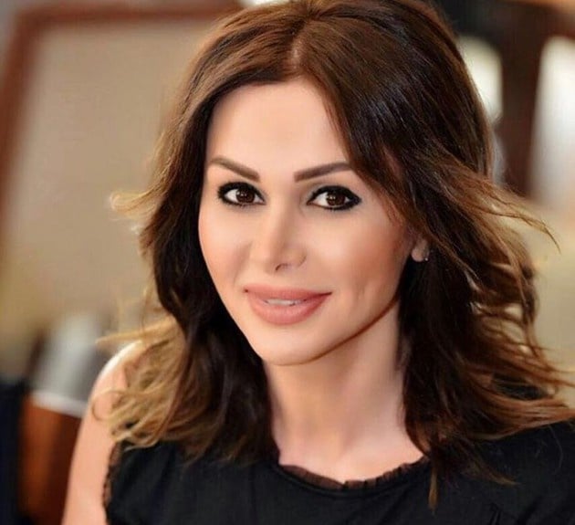 بالفيديو - شاهدوا زوجة عاصي الحلاني... هكذا كانت من دون تجميل