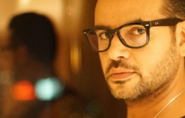 نجاة الفنان ساموزين من حادث إليكم التفاصيل