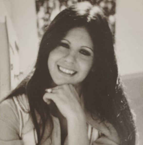 بالصورة - هذه الشابة أصبحت ممثلة عربية قديرة.. خمنوا من هي!!