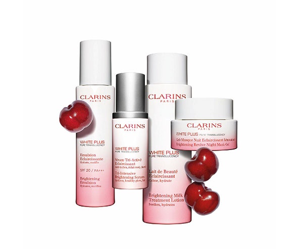 نظام تبييض البشرة الجديد White Plus Pure Translucency من Clarins