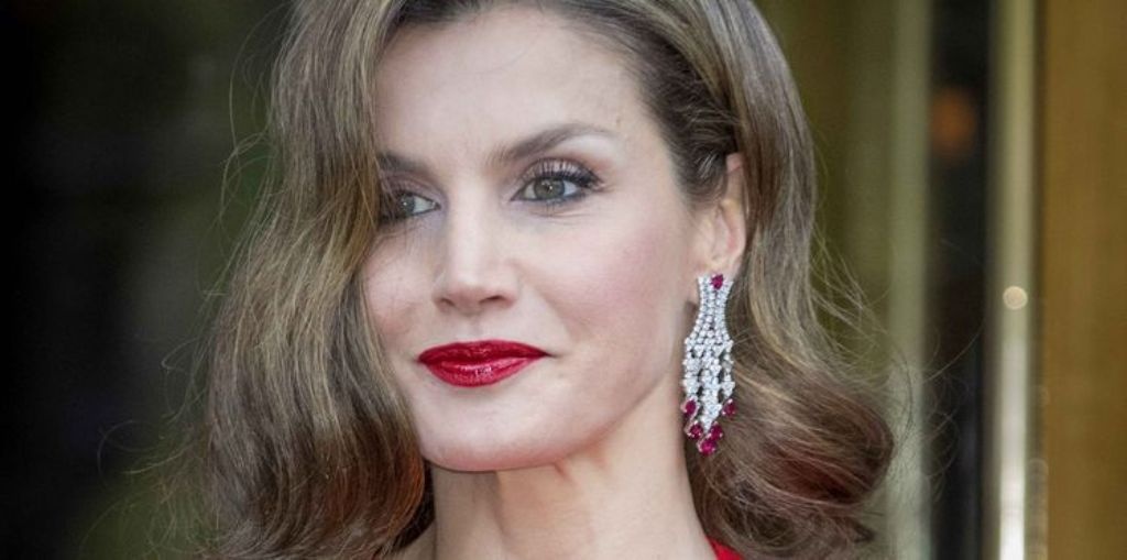 بالصورة - ملكة إسبانيا ترتكب خطأ يشعل مواقع التواصل... إليكم التفاصيل